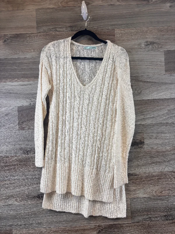 Sweater By Maurices In Cream, Size: L