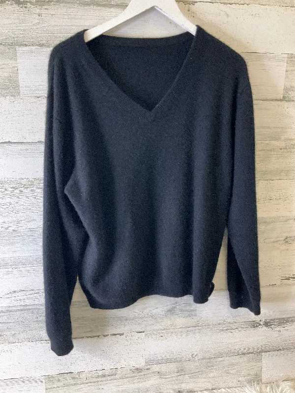 Sweater By Cmc In Black, Size: L