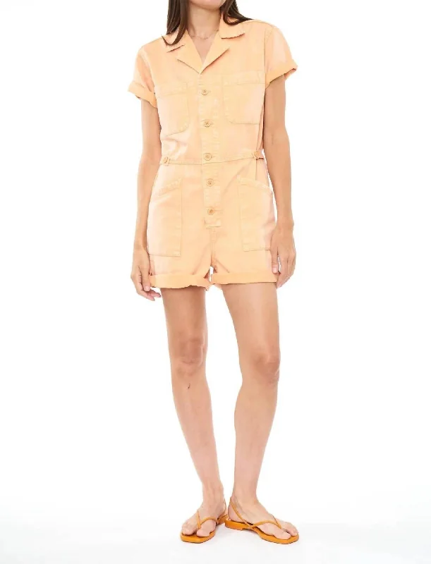 Women's Festive Attire Parker Field Suit Short In Sherbet Snow