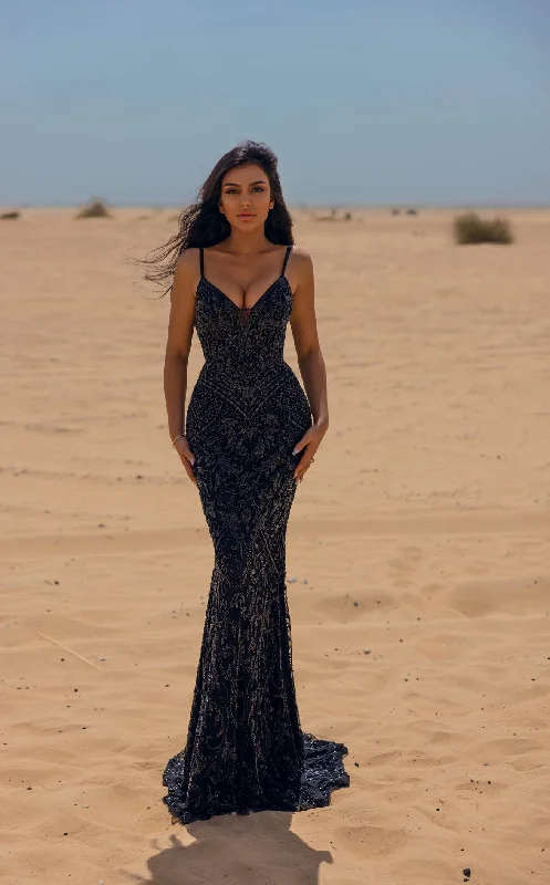 Final Clearance Chic and Holland AN330025 Dress