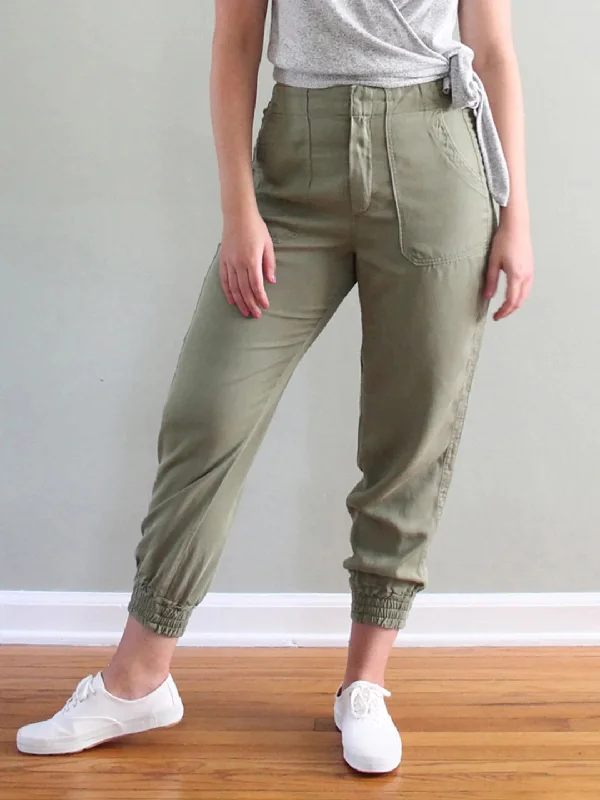 Women's Clothes For Work Events Pattern Scout Nellie Joggers and Shorts